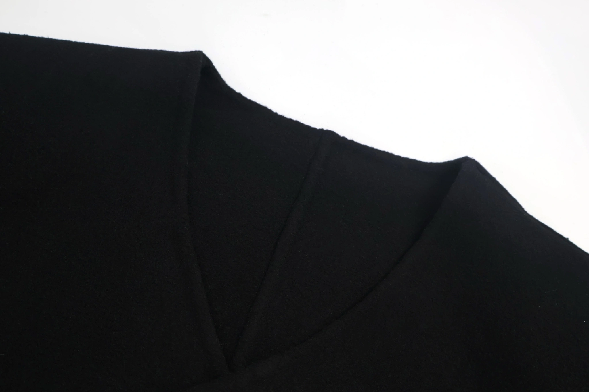 wg.luxury-- 8V wool item: E-F000J0203